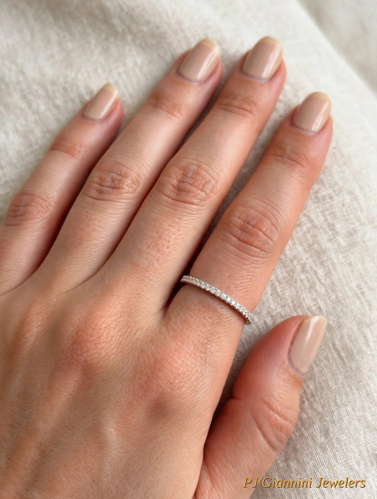 14K White Gold Diamond Band Ring — 0.25 CT, 21 Round Diamonds, G SI1, Size 5.75