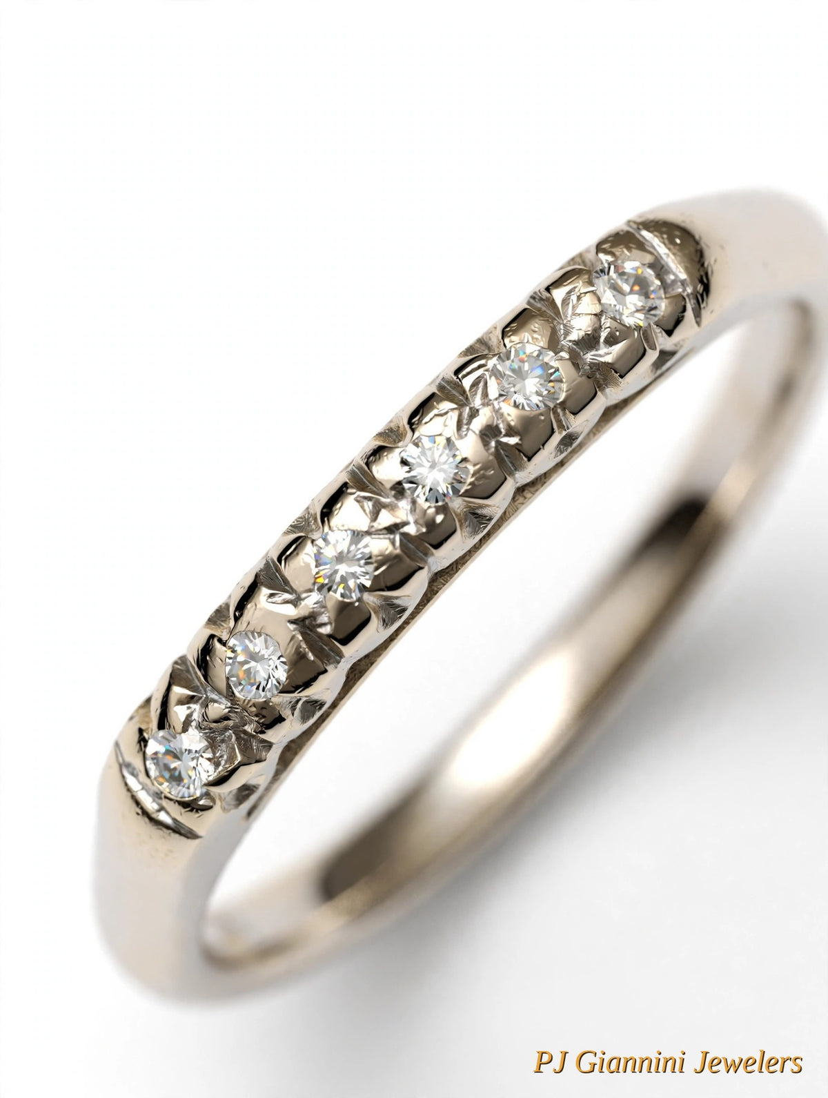 14K White Gold Diamond Wedding Ring Band — Estate, Size 6.25