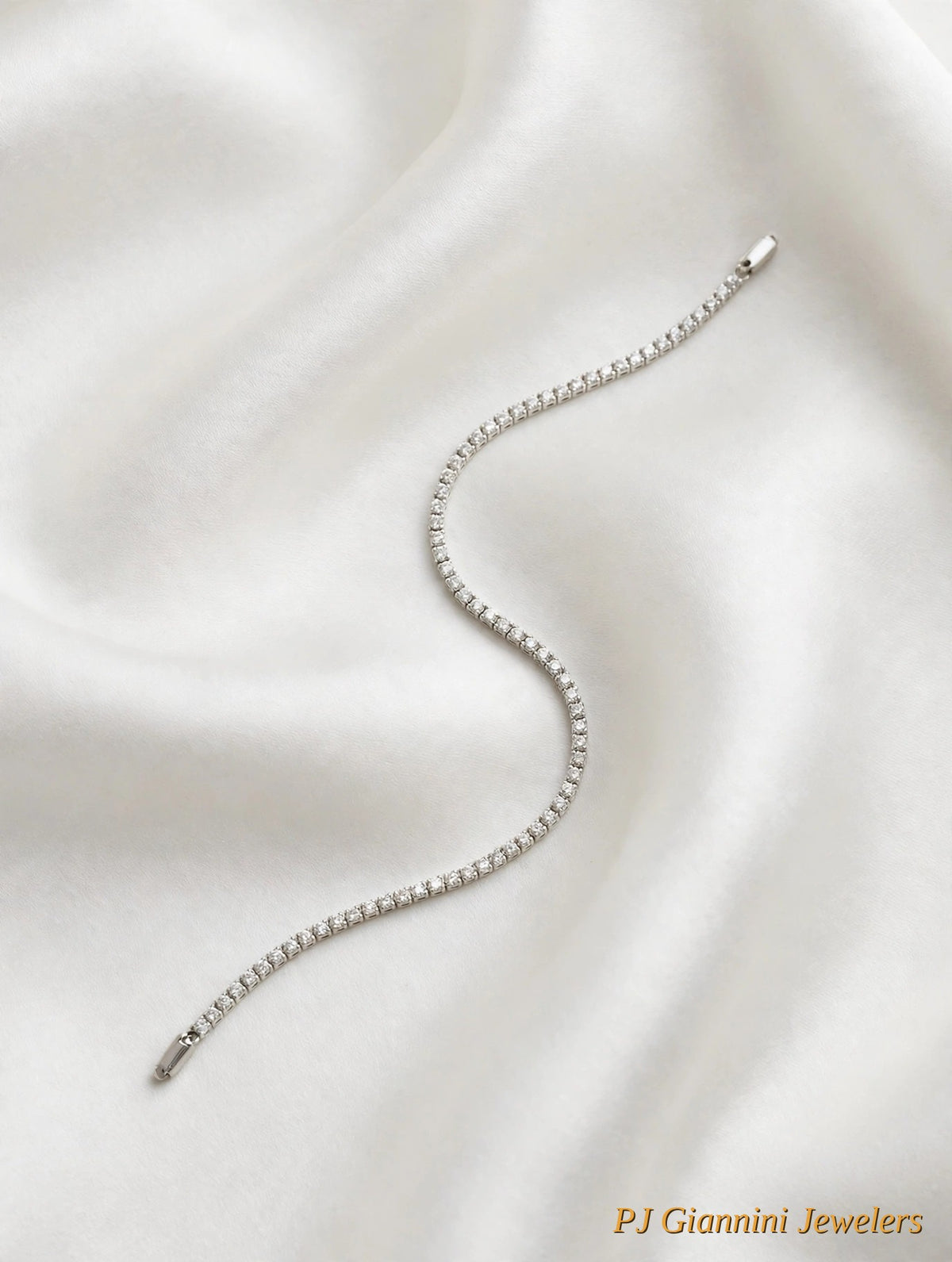 14K White Gold Lab-Grown Diamond Tennis Bracelet — 7 in, Box Clasp